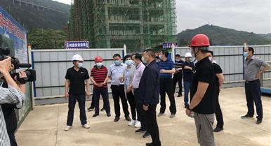 湖北恩施州州委副书记、州长刘芳震光临四川OB视讯建设巴...